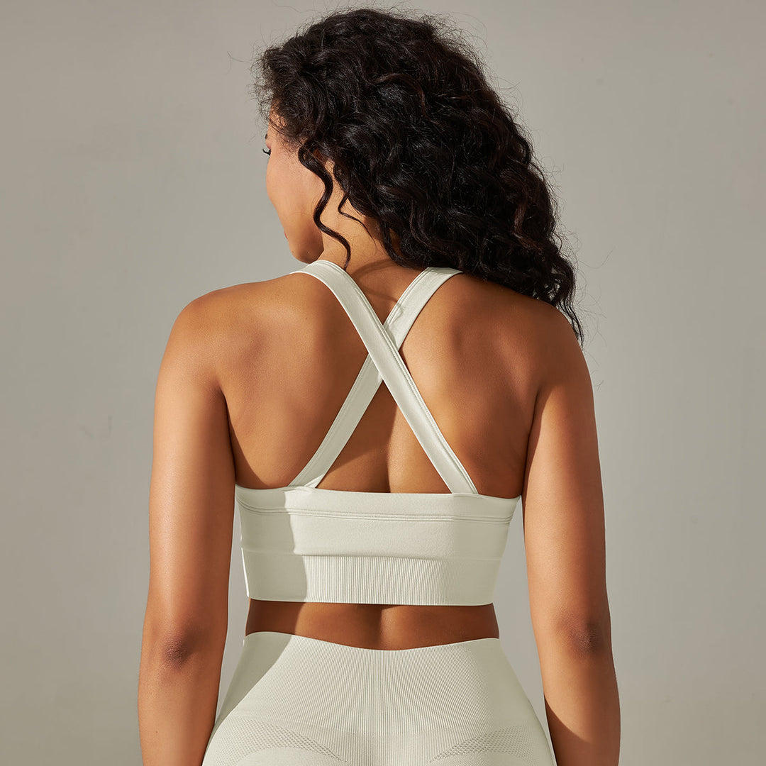 Seamless Cross-Back Sports Bra