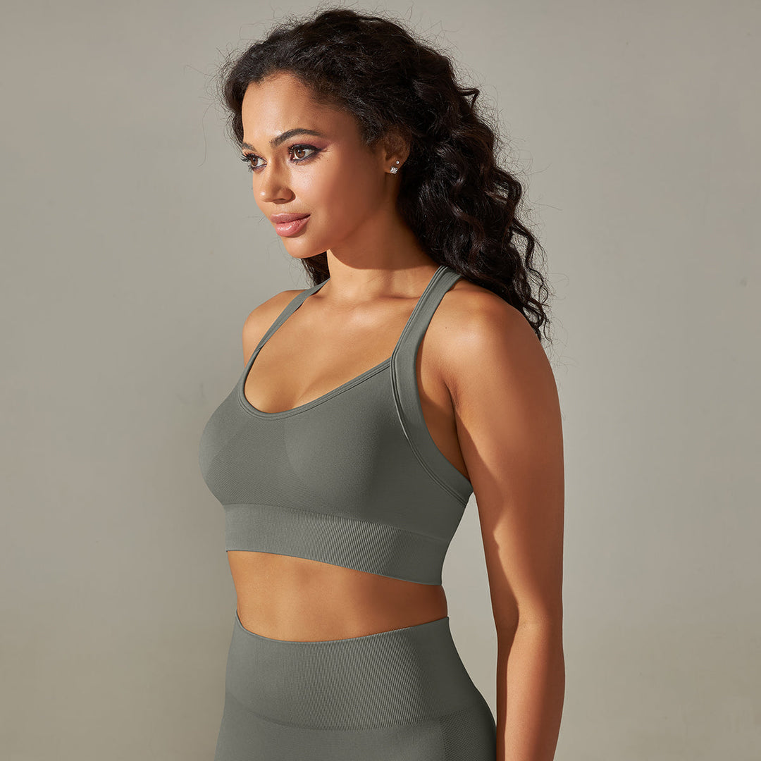 Seamless Cross-Back Sports Bra